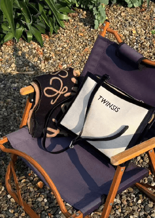 6. Twinsis World Images-6